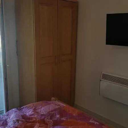 Fuer 4 Personen Ca 31 Qm In Radici, Kvarner Bucht Krk Apartment *